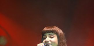 Zeynep Bastık’ın akustikleri açık havada