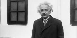 Albert Einstein – Neden Sosyalizm? Albert Einstein Sosyalizm